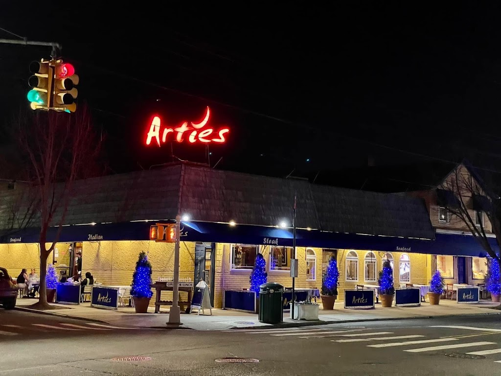 Image of Artie's Steak and Seafood Restaurant