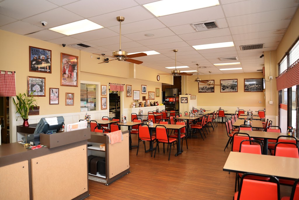 Image of Highway Inn Restaurant and Catering