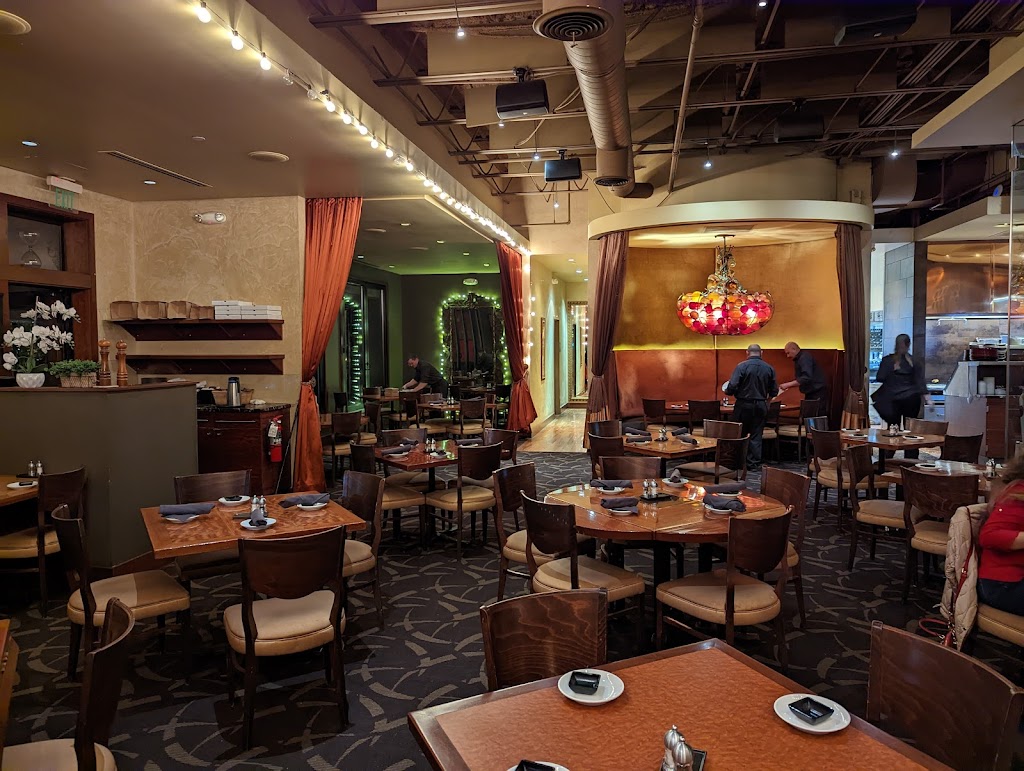 Image of CRAVE American Kitchen & Sushi Bar (The Galleria - Edina)