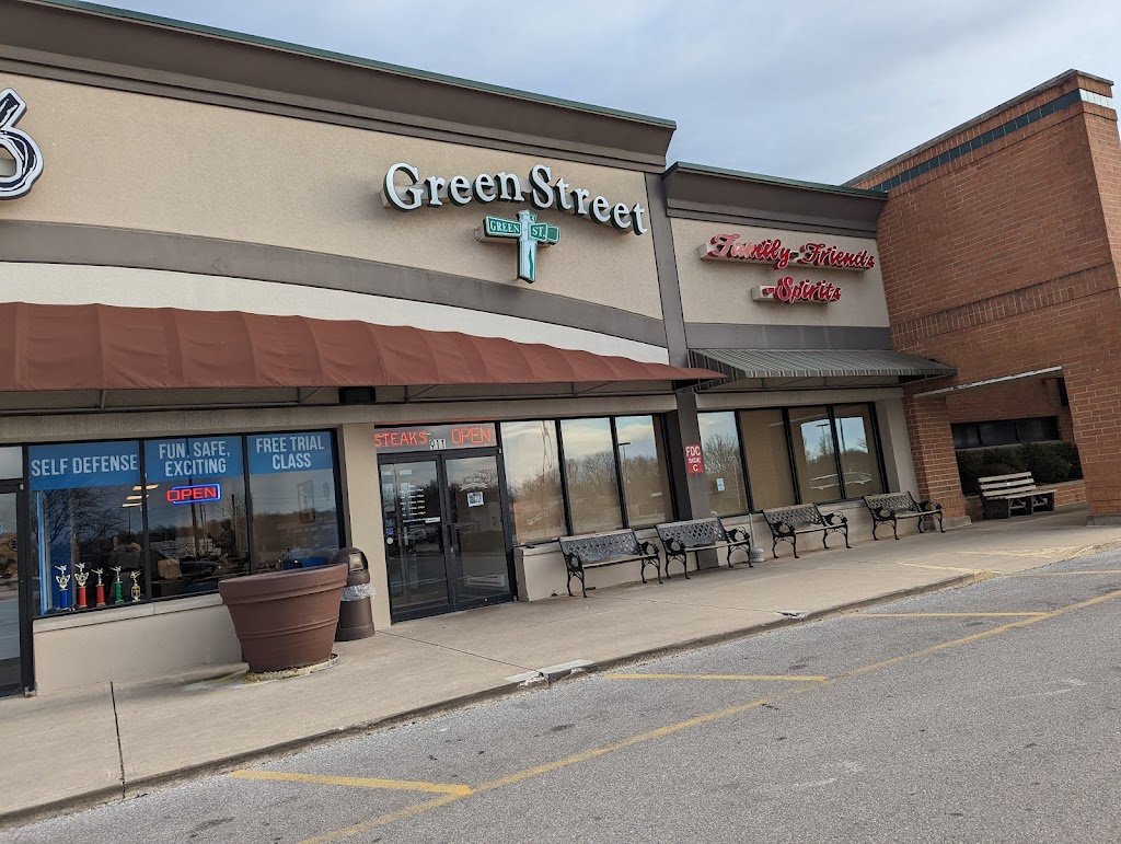Image of Green Street Pub and Eatery