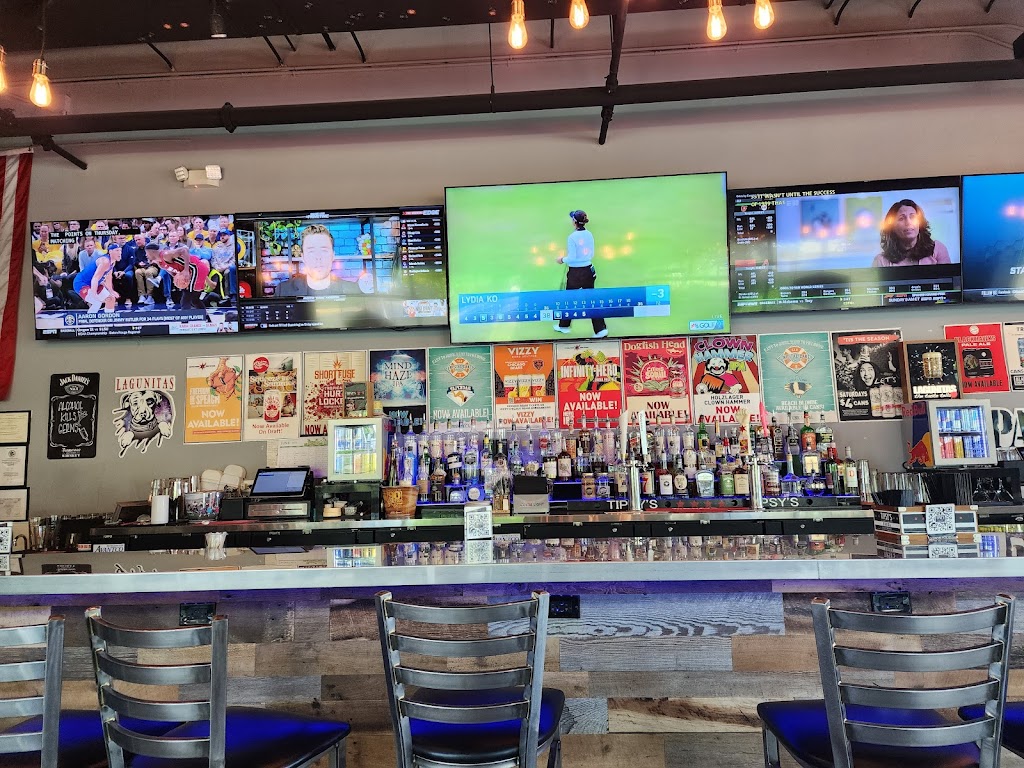 Image of Tipsy's Bar and Pizza