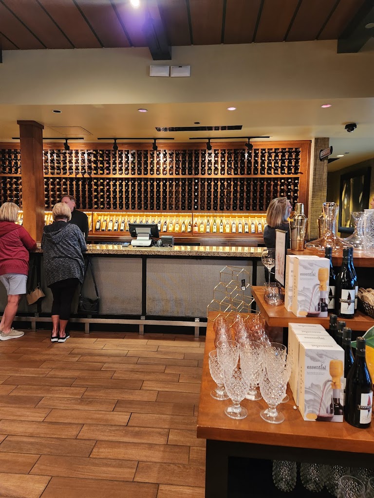 Image of Cooper's Hawk Winery & Restaurant- Brookfield