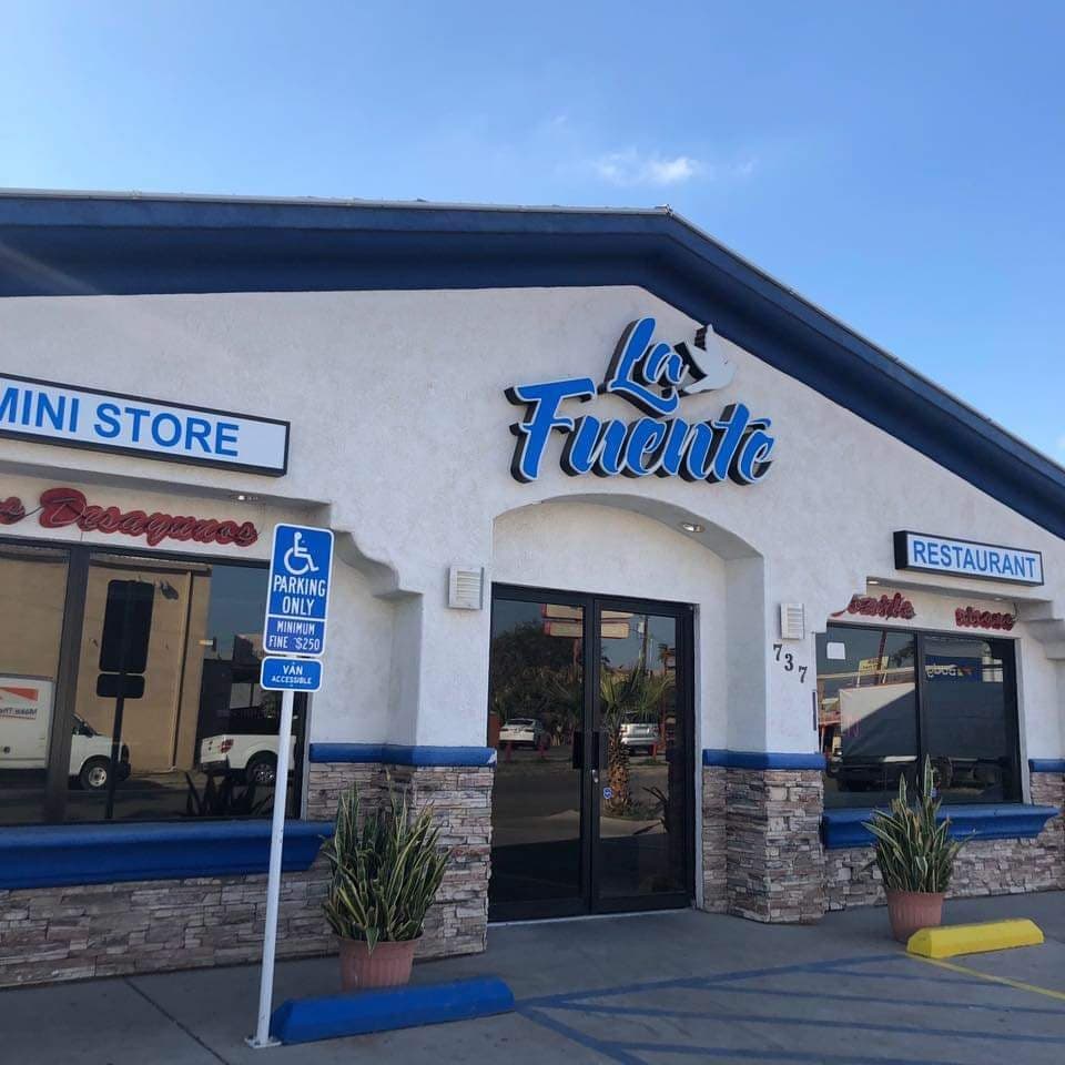 Image of La Fuente mini store/Restaurant